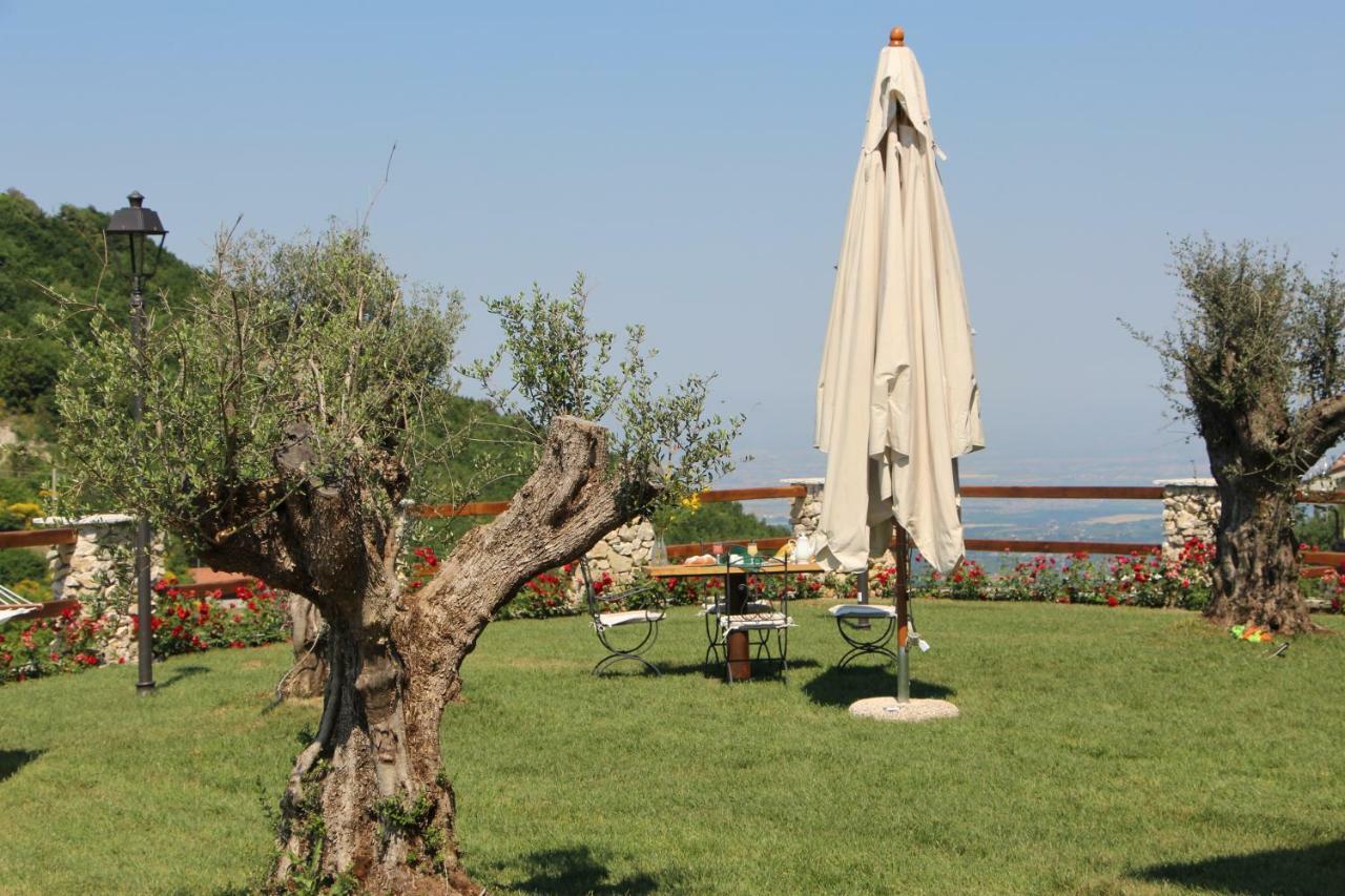 B&B I 4 Sentieri Castel San Pietro Romano Kültér fotó