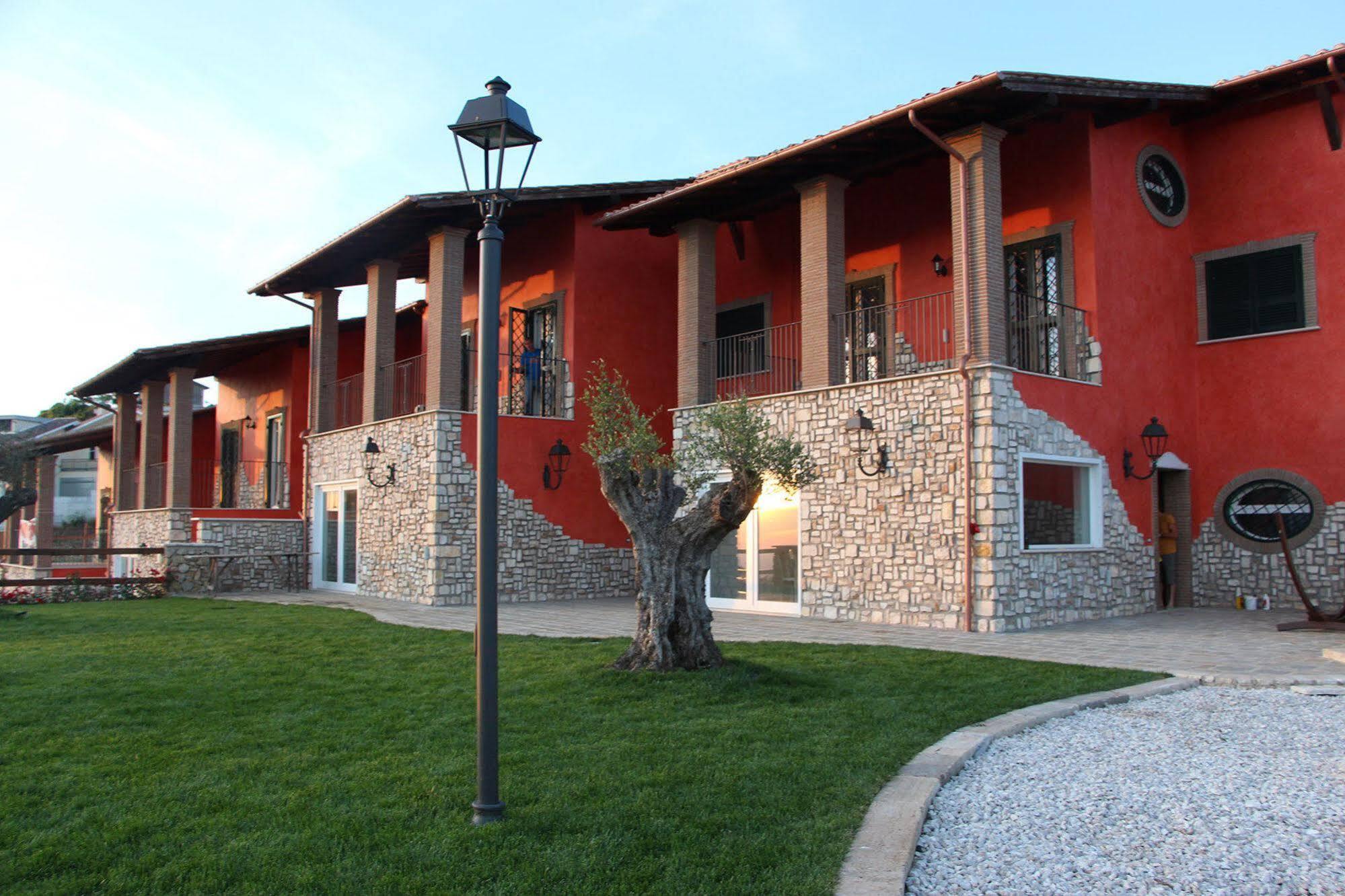B&B I 4 Sentieri Castel San Pietro Romano Kültér fotó
